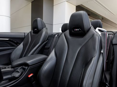 Used 2020 BMW M4 Convertible w/ Competition Package RWD image 51