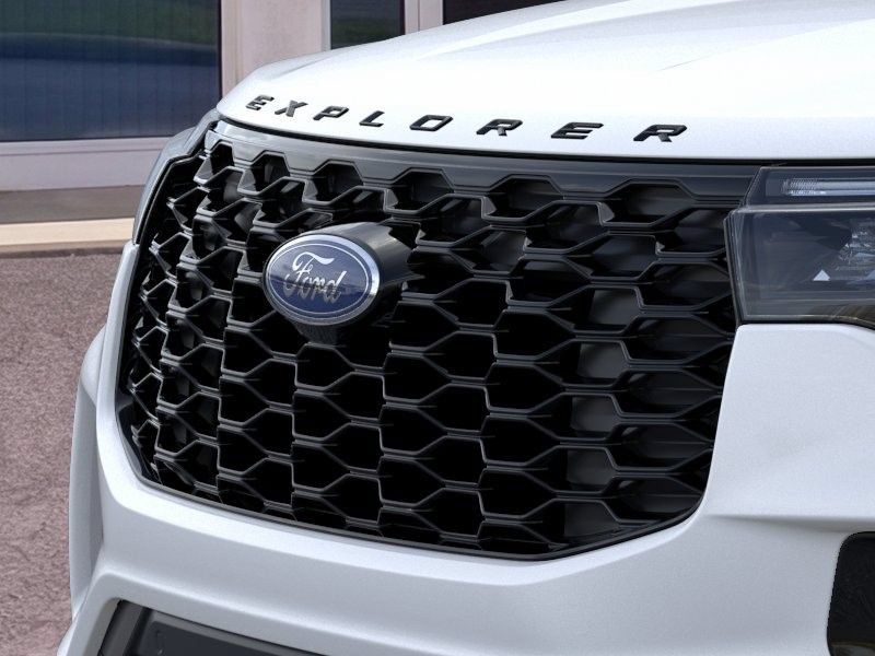 New 2026 Ford Explorer ST-Line w/ ST-Line Street Pack AWD/4WD image 18
