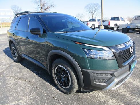 Used 2023 Nissan Pathfinder Rock Creek image 7