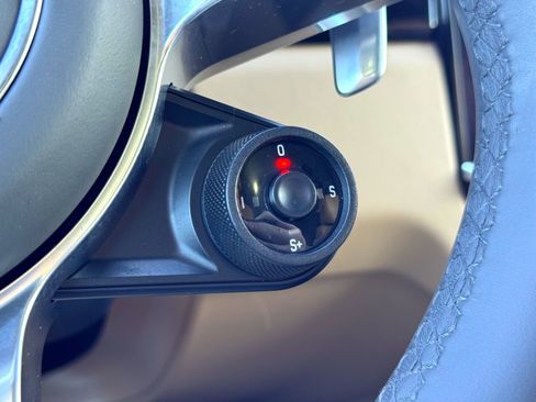 Used 2021 Porsche Cayenne S image 35