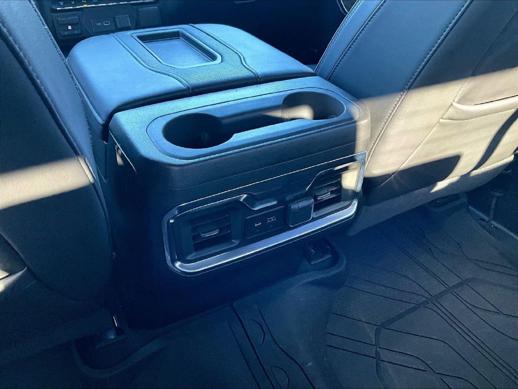 Used 2022 Chevrolet Silverado 2500 High Country AWD/4WD image 13