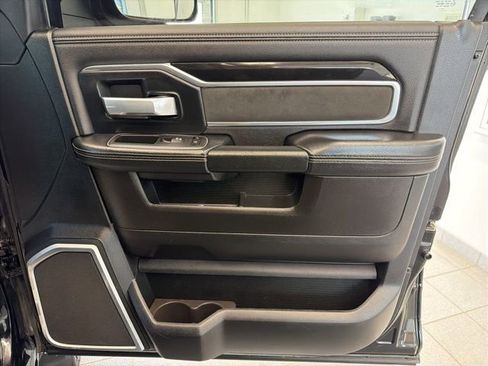 Used 2019 RAM 2500 Laramie image 13