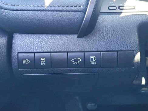 Used 2021 Toyota Camry SE FWD image 31