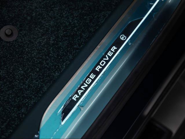 New 2026 Land Rover Range Rover SV AWD/4WD image 27