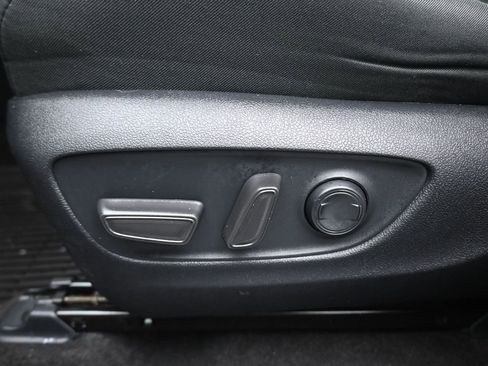 Used 2023 Toyota RAV4 XLE image 12