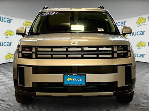 Used 2024 Hyundai Santa Fe SEL image 2