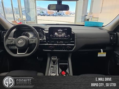 New 2025 Nissan Pathfinder SV AWD/4WD image 12