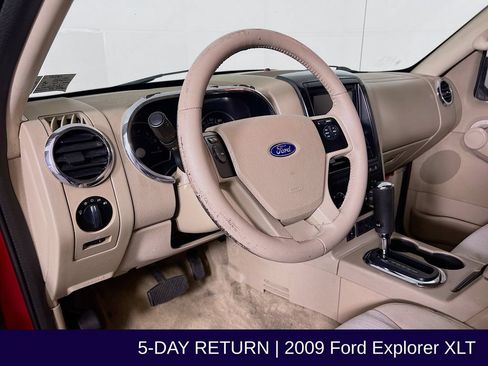 Used 2009 Ford Explorer XLT AWD/4WD image 10