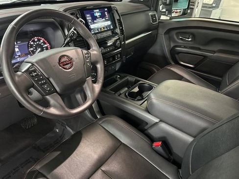 Used 2017 Nissan Titan SL RWD image 10