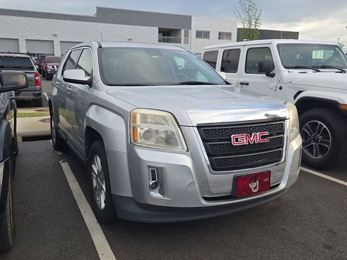 Used 2012 GMC Terrain SLE image 4