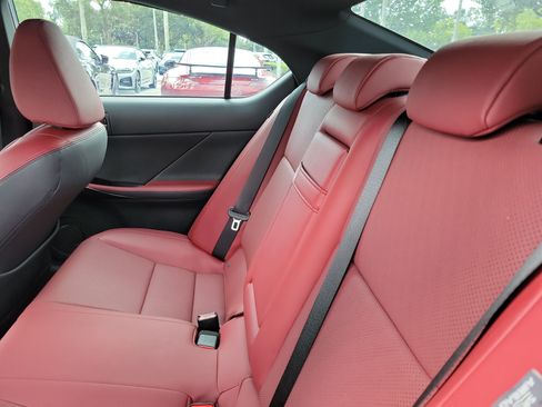 Used 2025 Lexus IS 350 F Sport RWD image 8