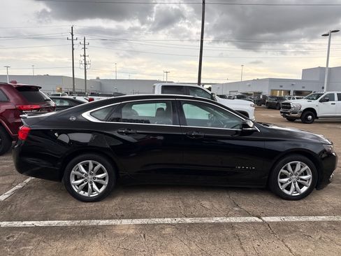 Used 2020 Chevrolet Impala LT w/ LT Convenience Package FWD image 10
