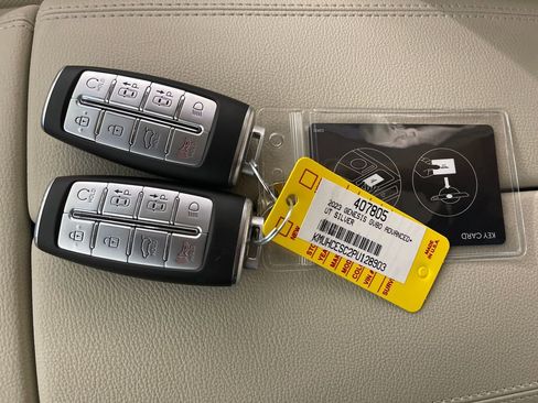 Used 2023 Genesis GV80 3.5T Advanced + AWD/4WD image 26