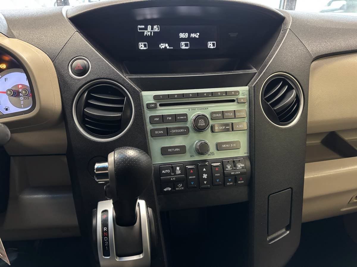 Used 2009 Honda Pilot EX image 17