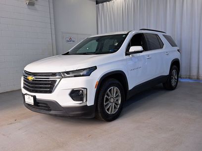 Used 2023 Chevrolet Traverse LT