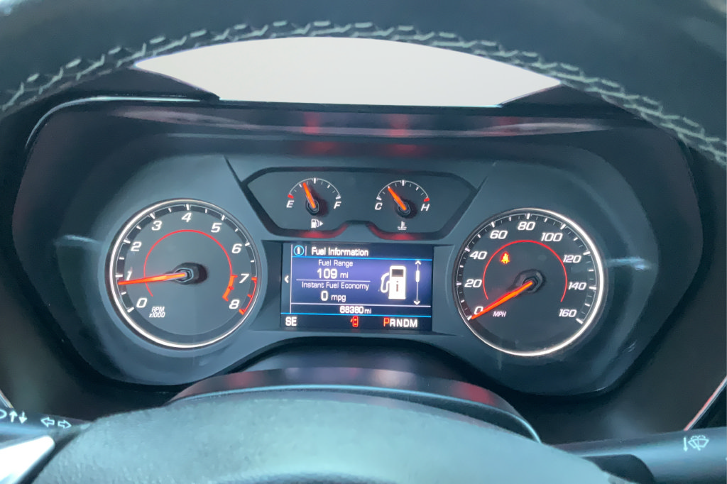 Used 2019 Chevrolet Camaro LS RWD image 12
