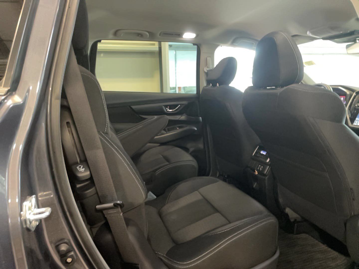 Used 2025 Subaru Ascent Premium AWD/4WD image 7
