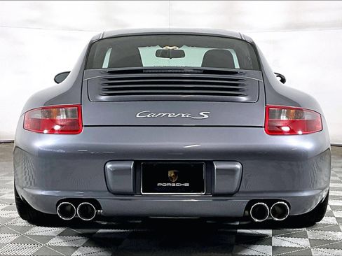 Used 2005 Porsche 911 Carrera S RWD image 10