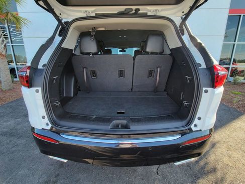 Used 2018 Buick Enclave FWD image 21