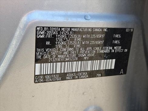 Used 2018 Toyota RAV4 LE FWD image 17