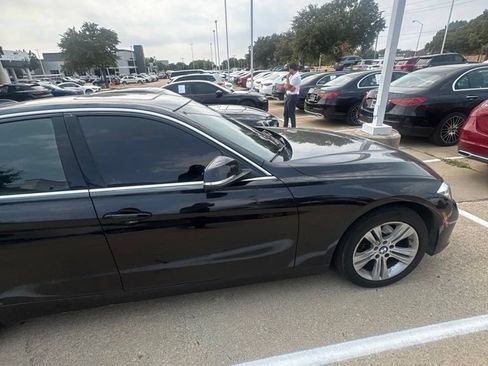 Used 2018 BMW 330i Sedan RWD image 19