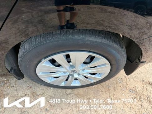 Used 2024 Nissan Sentra S FWD image 6