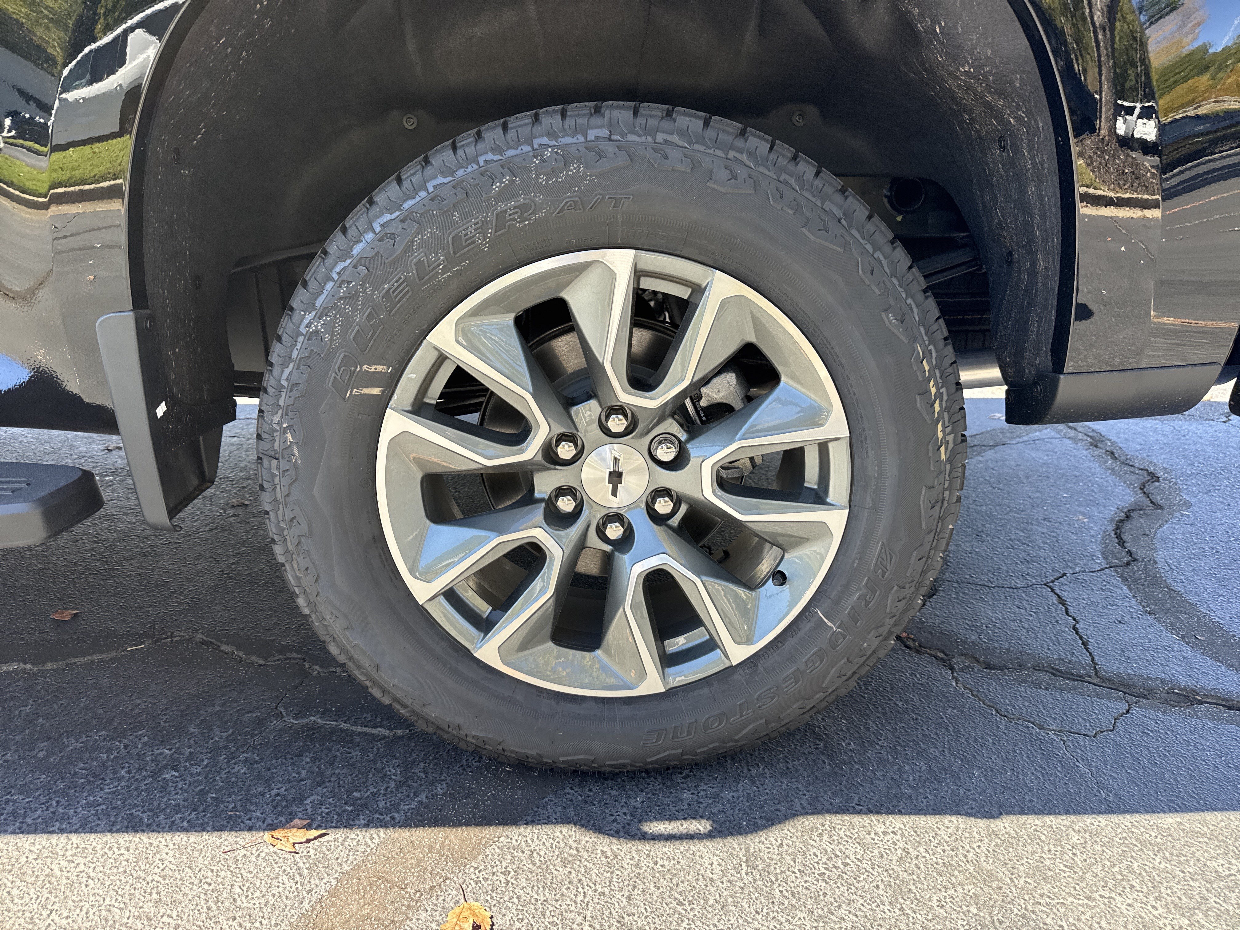 New 2026 Chevrolet Silverado 1500 RST w/ Z71 Off-Road Package AWD/4WD image 19