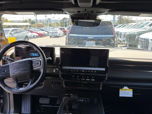 Used 2025 GMC Hummer EV 3X AWD/4WD image 13