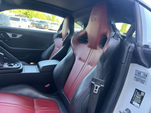 Used 2015 Jaguar F-TYPE R RWD image 17