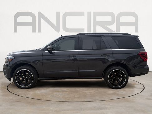 Used 2023 Ford Expedition Limited RWD image 8