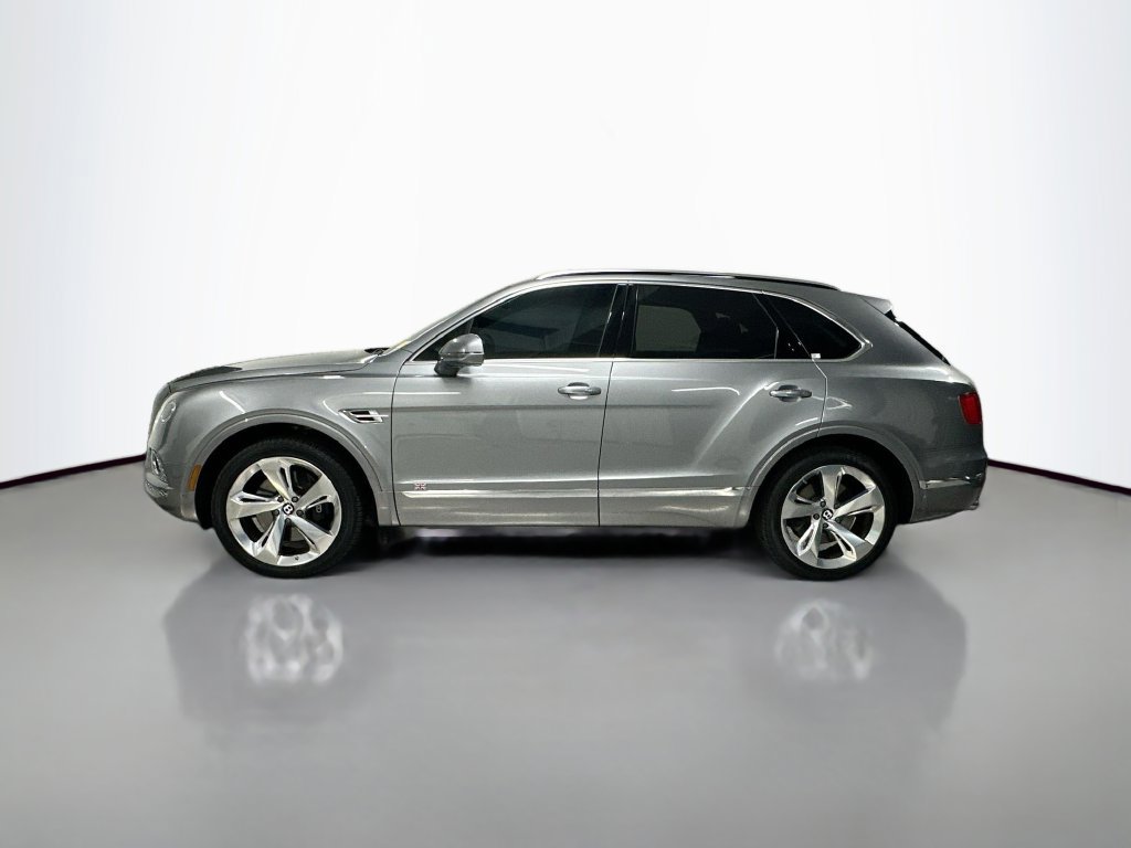 Used 2018 Bentley Bentayga AWD/4WD image 2