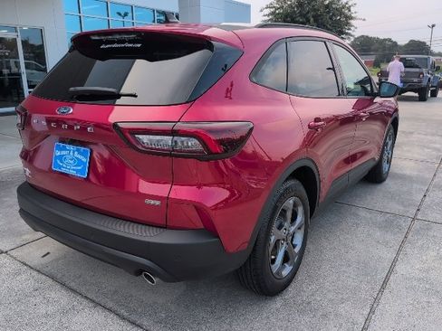 Used 2025 Ford Escape ST-Line w/ Equipment Group 301A image 7