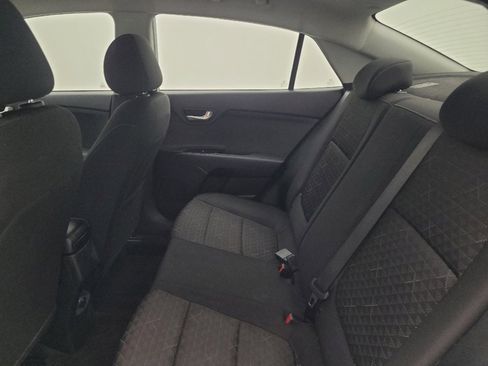 Used 2020 Kia Rio S FWD image 18