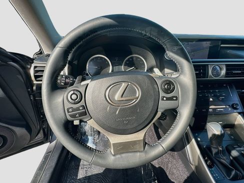 Used 2014 Lexus IS 250 w/ Navigation Package RWD image 11