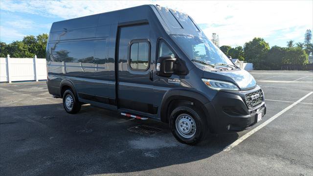 Used 2024 RAM ProMaster 3500 FWD image 11