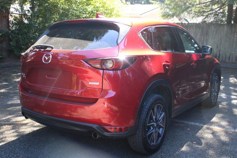 Used 2017 MAZDA CX-5 Grand Touring w/ Premium Package AWD/4WD image 3