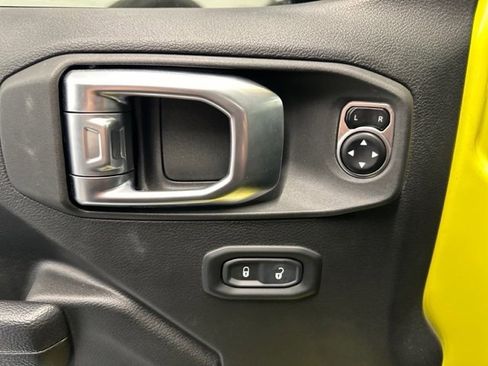 Used 2024 Jeep Wrangler Sport S image 24