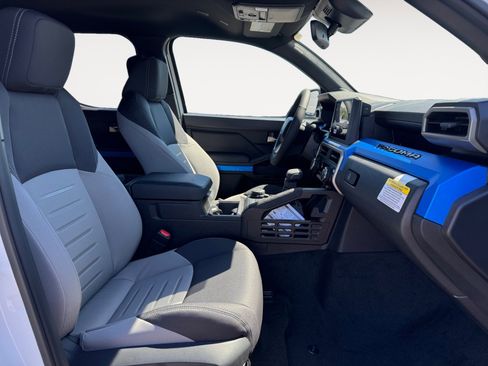 New 2025 Toyota Tacoma TRD Off-Road image 17