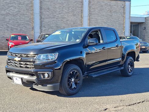 Used 2021 Chevrolet Colorado LT w/ Safety Package image 3