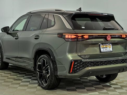 New 2026 Volkswagen Tiguan SEL R-Line AWD/4WD image 4