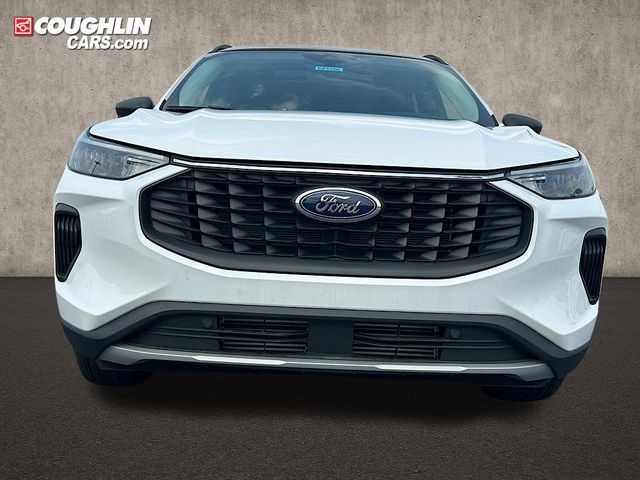 New 2024 Ford Escape Active w/ Tech Pack #1 AWD/4WD image 2