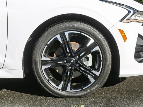 Used 2022 Kia K5 GT-Line image 12