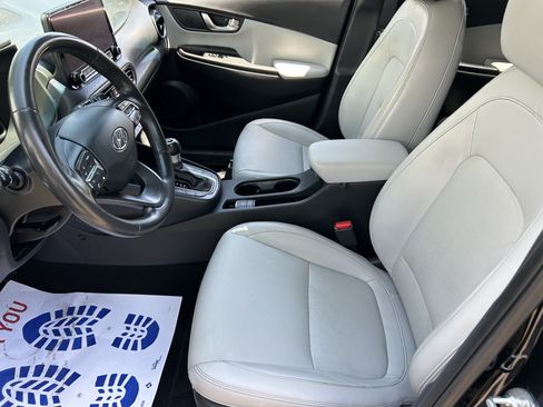 Used 2023 Hyundai Kona Limited FWD image 15