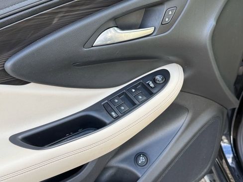 Used 2020 Buick Envision Preferred image 16