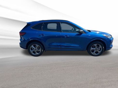 Used 2023 Ford Escape ST-Line AWD/4WD image 6
