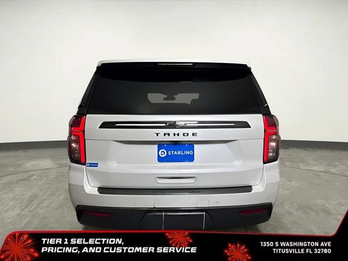 Used 2022 Chevrolet Tahoe Z71 w/ Luxury Package AWD/4WD image 7