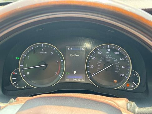 Used 2016 Lexus ES 350 w/ Premium Package w/Wood Trim FWD image 33