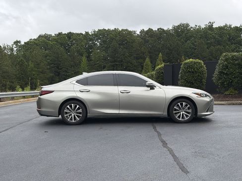 Used 2020 Lexus ES 350 w/ Premium Package FWD image 5