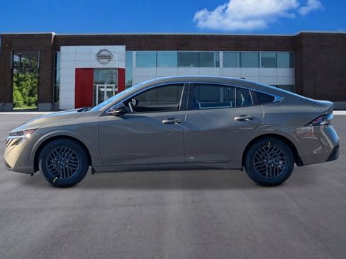 New 2026 Nissan Sentra SV image 2