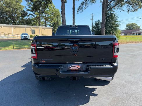 Used 2022 RAM 3500 Laramie w/ Night Edition AWD/4WD image 4